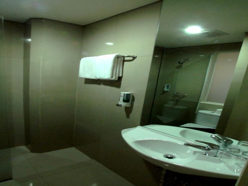 Vio Hotel Veteran Bandung Eksteriør billede