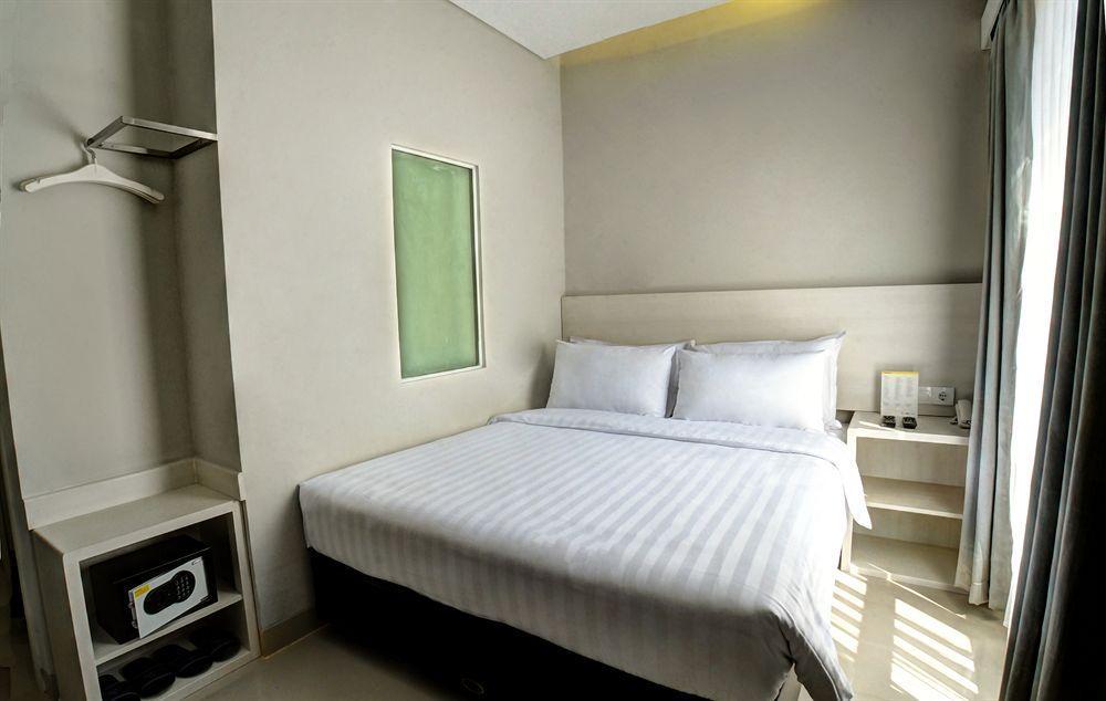 Vio Hotel Veteran Bandung Eksteriør billede